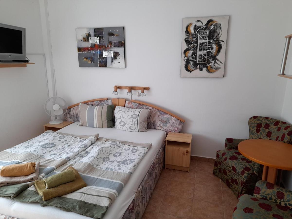 Guest House Moritz Keszthely Luaran gambar
